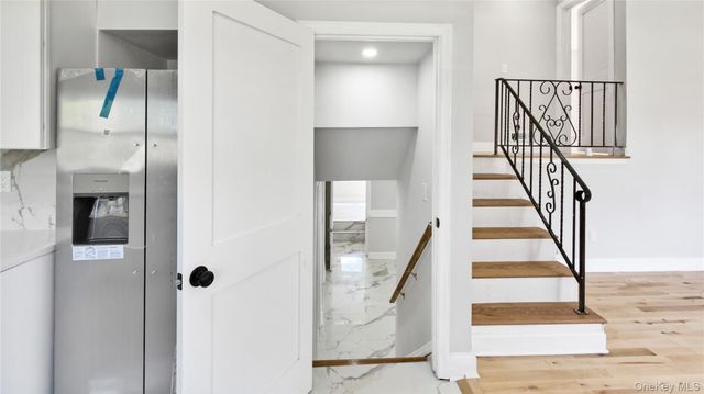 162 State Street, Westbury, NY 11590