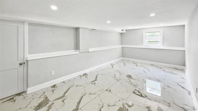 162 State Street, Westbury, NY 11590