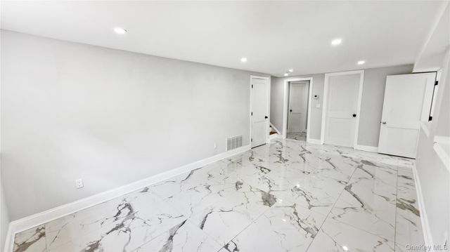 162 State Street, Westbury, NY 11590