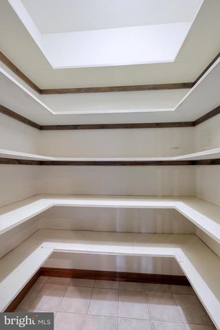 10 CARRIAGE DR, Gordonville, PA 17529