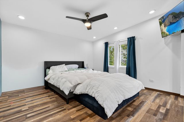 336 Oakhill Court, Antioch, IL 60002