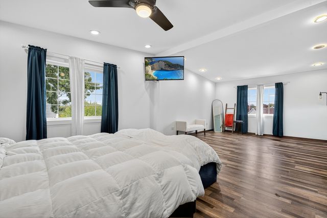 336 Oakhill Court, Antioch, IL 60002