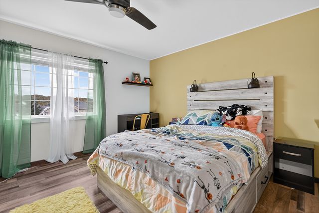 336 Oakhill Court, Antioch, IL 60002