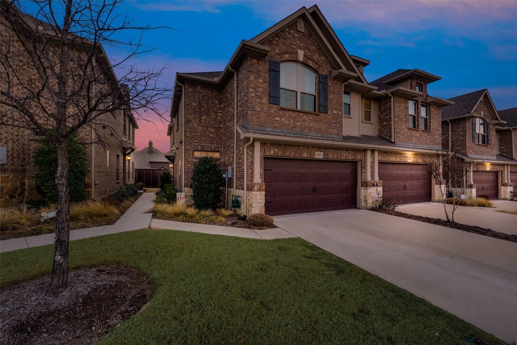 2955 Stunning Drive, Little Elm, TX 75068