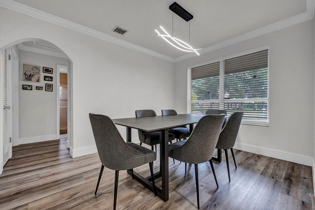 19667 Delaware Circle, Boca Raton, FL 33434