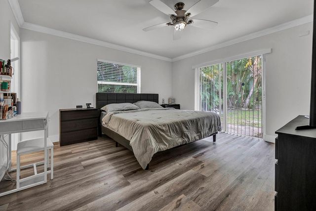 19667 Delaware Circle, Boca Raton, FL 33434