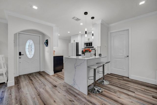 19667 Delaware Circle, Boca Raton, FL 33434