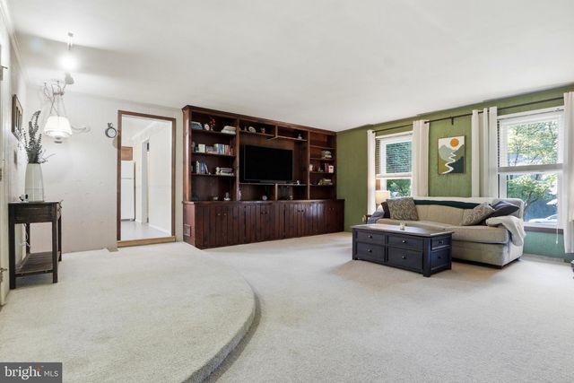 5066 HILLCLIMB RD, Spring Grove, PA 17362