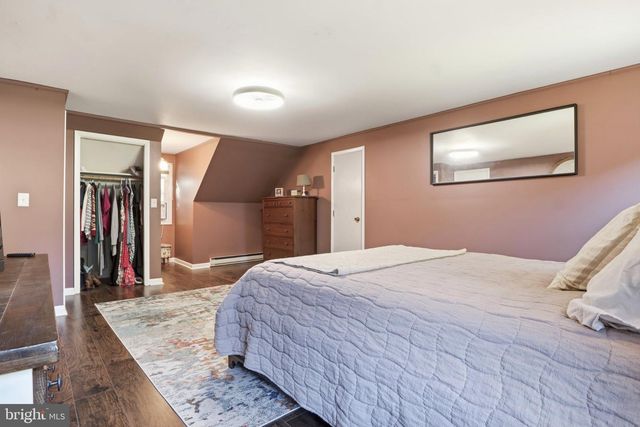 5066 HILLCLIMB RD, Spring Grove, PA 17362
