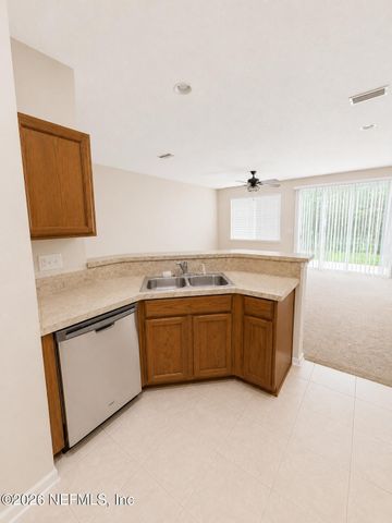 3945 BUCKTHORNE Drive 3, Orange Park, FL 32065