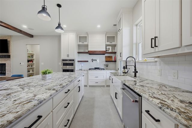 119 Arkansas Road, Sadler, TX 76264