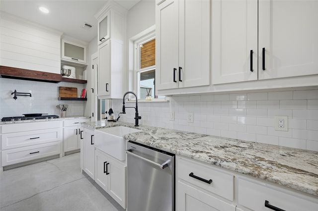 119 Arkansas Road, Sadler, TX 76264