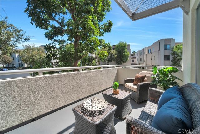 5550 Boardwalk 102, Hawthorne, CA 90250