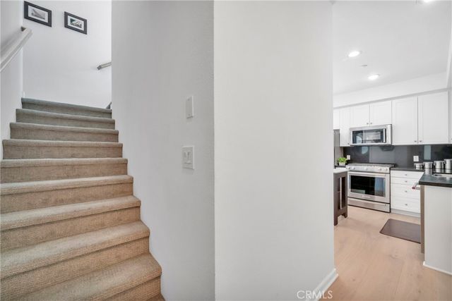 5550 Boardwalk 102, Hawthorne, CA 90250