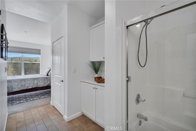 5550 Boardwalk 102, Hawthorne, CA 90250