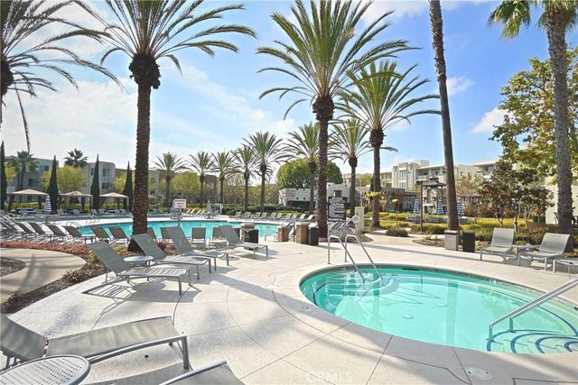 5550 Boardwalk 102, Hawthorne, CA 90250