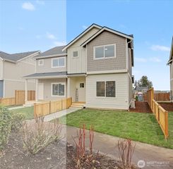 4747 Court R, Tacoma, WA 98404