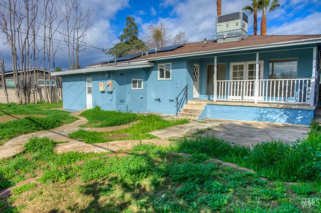 917 Stanford Court, Bakersfield, CA 93305