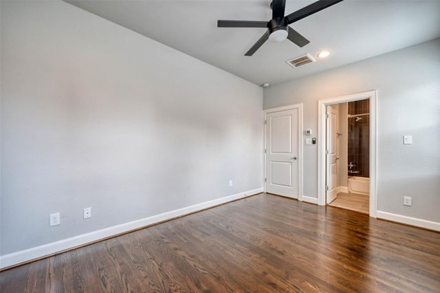 951 W 17th Street, Houston, TX 77008