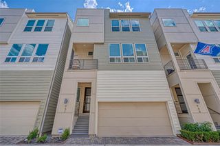 951 W 17th Street, Houston, TX 77008