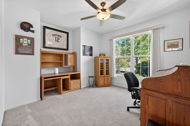 13464 Winterberry Lane, Huntley, IL 60142