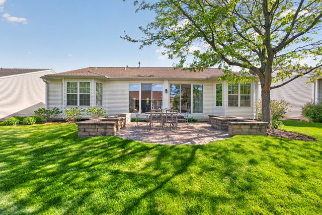 13464 Winterberry Lane, Huntley, IL 60142