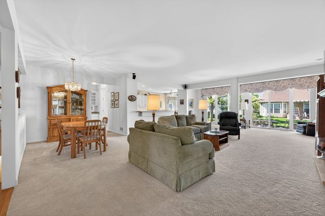 13464 Winterberry Lane, Huntley, IL 60142