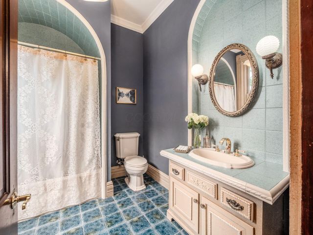 1237 Neil Avenue, Columbus, OH 43201