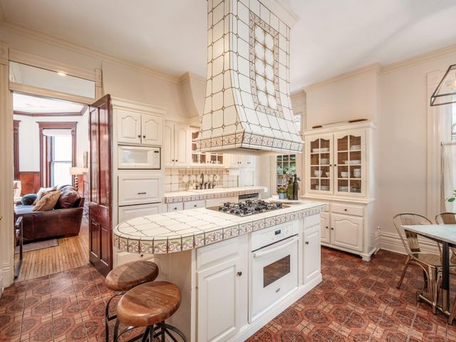 1237 Neil Avenue, Columbus, OH 43201