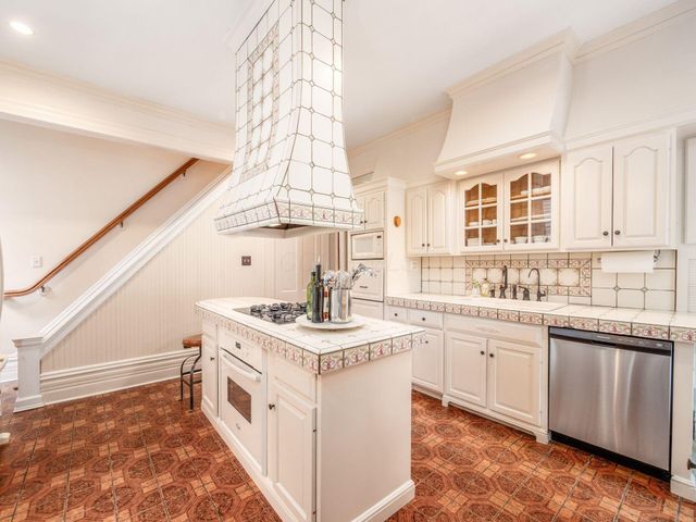 1237 Neil Avenue, Columbus, OH 43201