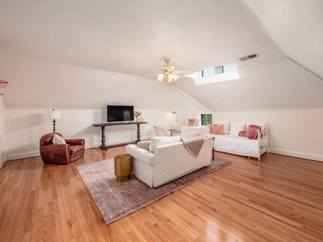 1237 Neil Avenue, Columbus, OH 43201