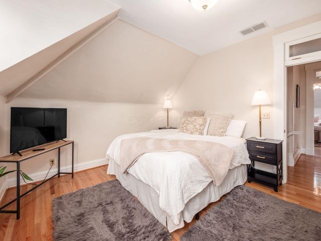 1237 Neil Avenue, Columbus, OH 43201
