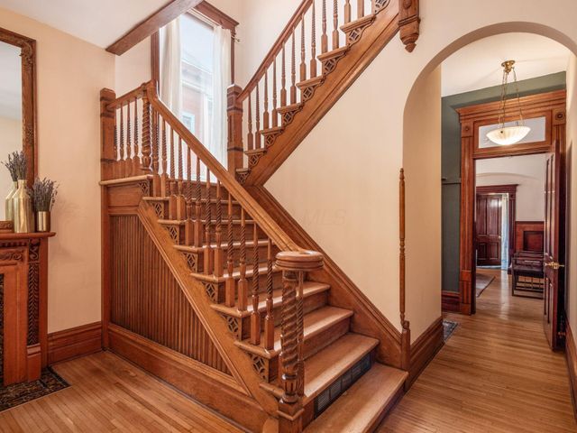 1237 Neil Avenue, Columbus, OH 43201