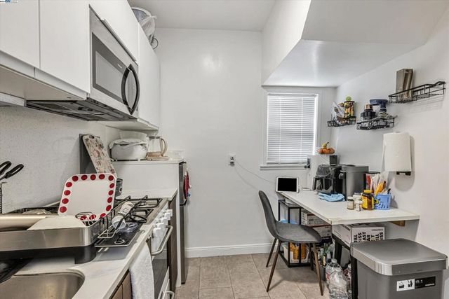 15540 Hesperian Blvd, San Lorenzo, CA 94580