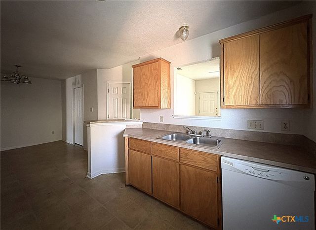 2703 Vernice Loop A, Killeen, TX 76549