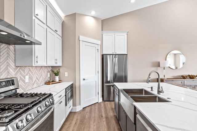 26391 Preserve Drive, Elko New Market, MN 55054