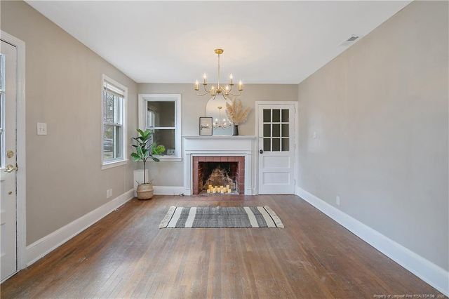 800 Lewis Street, Fayetteville, NC 28303