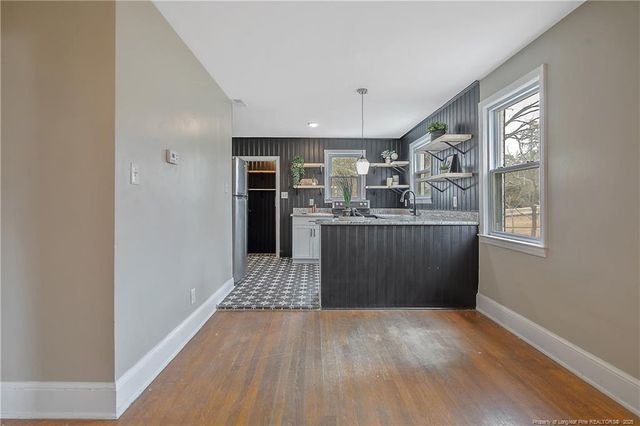 800 Lewis Street, Fayetteville, NC 28303