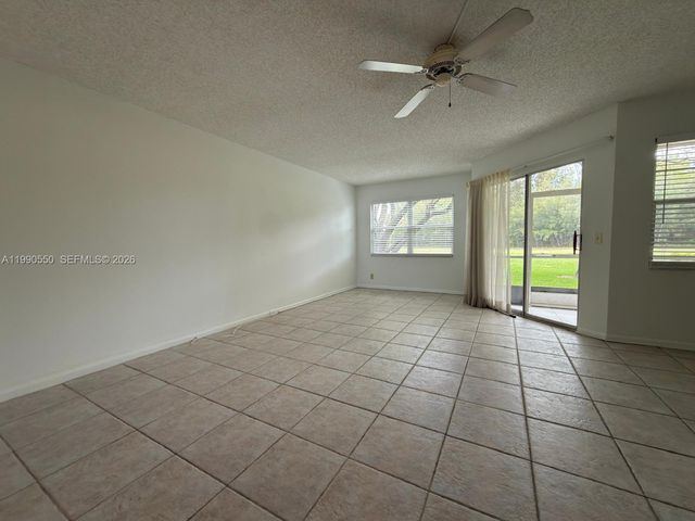 1000 SW 125th Avenue 102N, Pembroke Pines, FL 33027