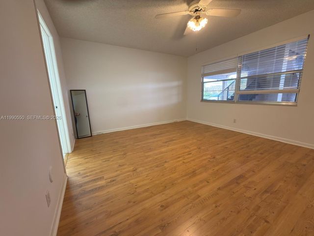 1000 SW 125th Avenue 102N, Pembroke Pines, FL 33027