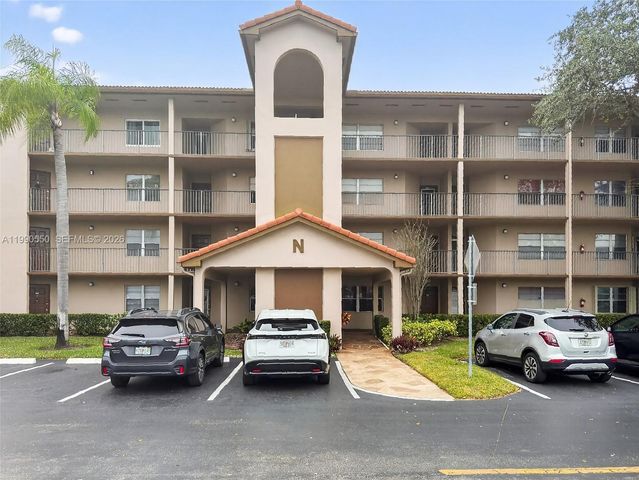 1000 SW 125th Avenue 102N, Pembroke Pines, FL 33027