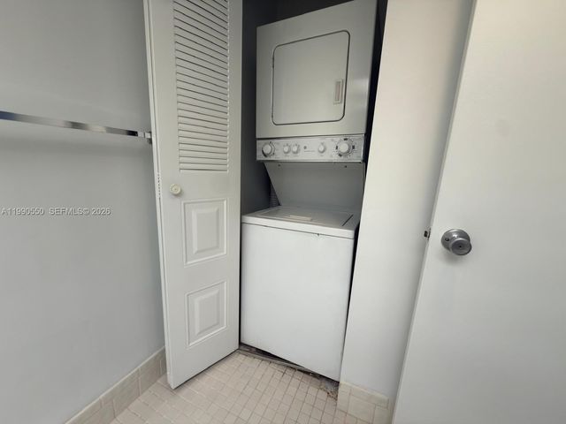 1000 SW 125th Avenue 102N, Pembroke Pines, FL 33027