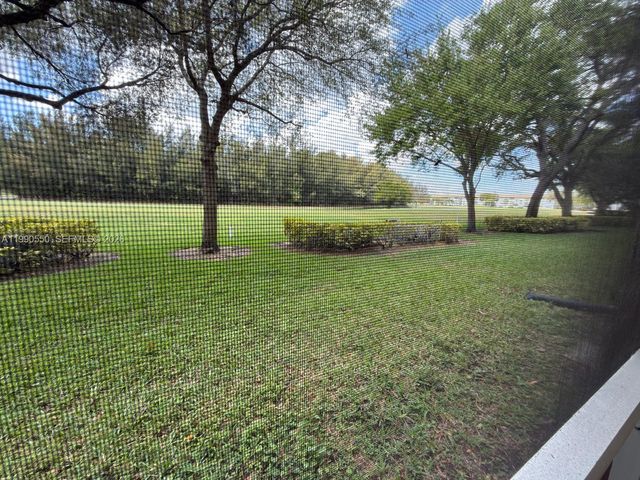 1000 SW 125th Avenue 102N, Pembroke Pines, FL 33027