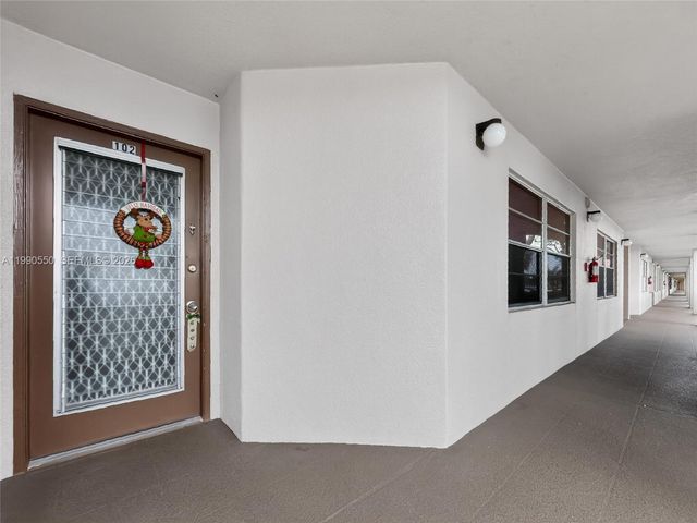 1000 SW 125th Avenue 102N, Pembroke Pines, FL 33027