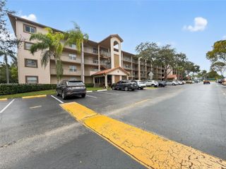 1000 SW 125th Avenue 102N, Pembroke Pines, FL 33027