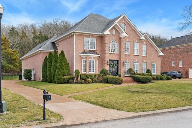 116 Gardengate Dr, Franklin, TN 37069