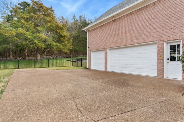 116 Gardengate Dr, Franklin, TN 37069