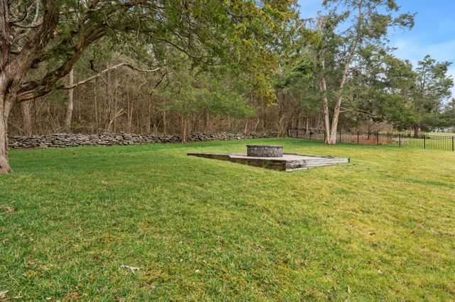 116 Gardengate Dr, Franklin, TN 37069