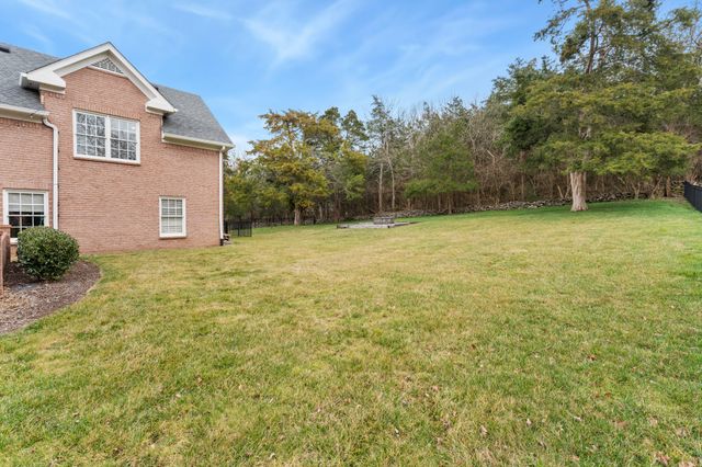 116 Gardengate Dr, Franklin, TN 37069