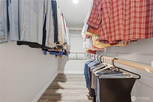 80 E Channel Drive, Allyn, WA 98524